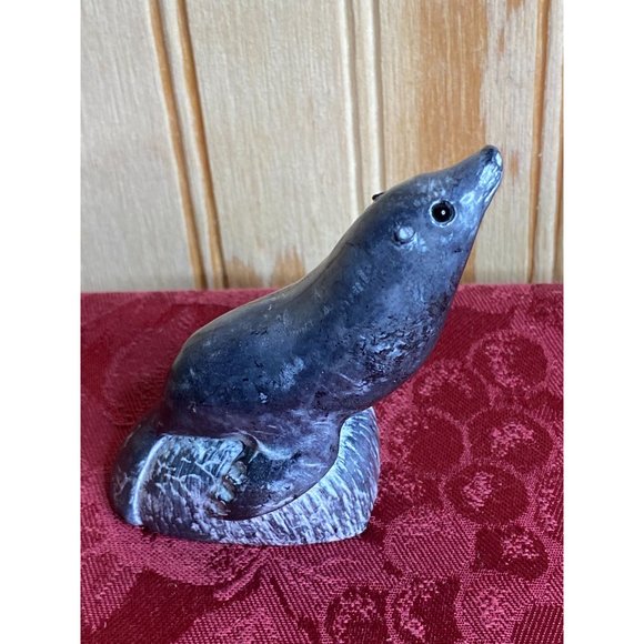 The Wolf Sculptures A Wolf Original Seal Sea Lion Figurine Soapstone Carving - Picture 3 of 8